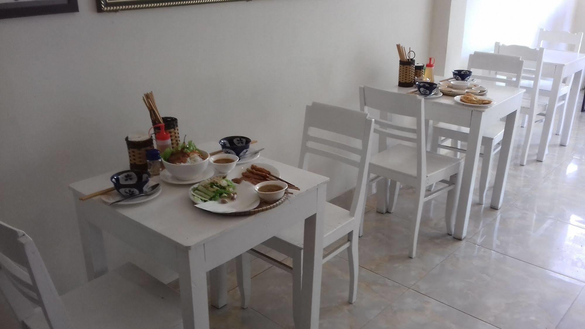 Hue Boutique Homestay Extérieur photo
