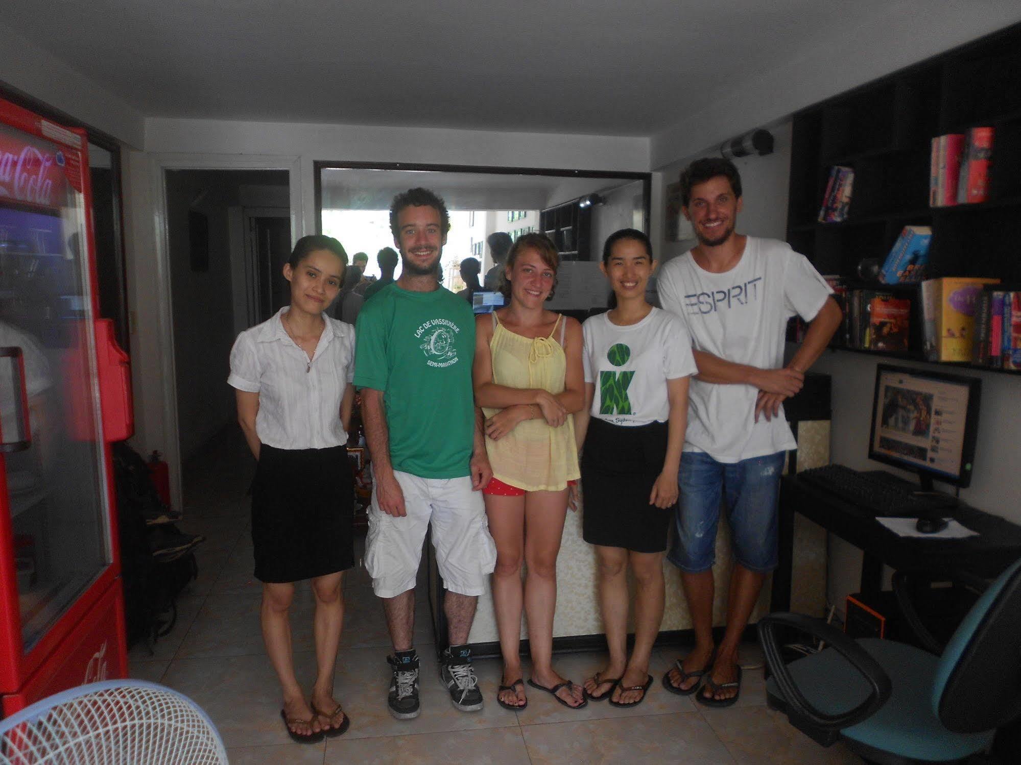 Hue Boutique Homestay Extérieur photo